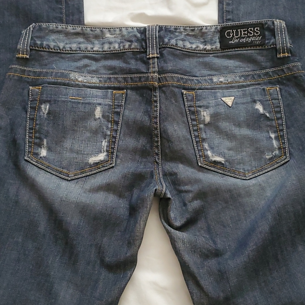 Guess Jeans - Picture 9 of 12